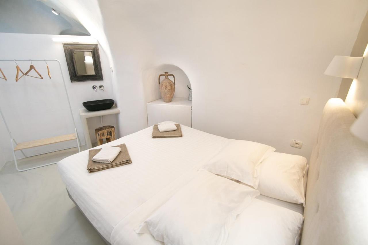 Opsis Cave House Lägenhet Oía Exteriör bild